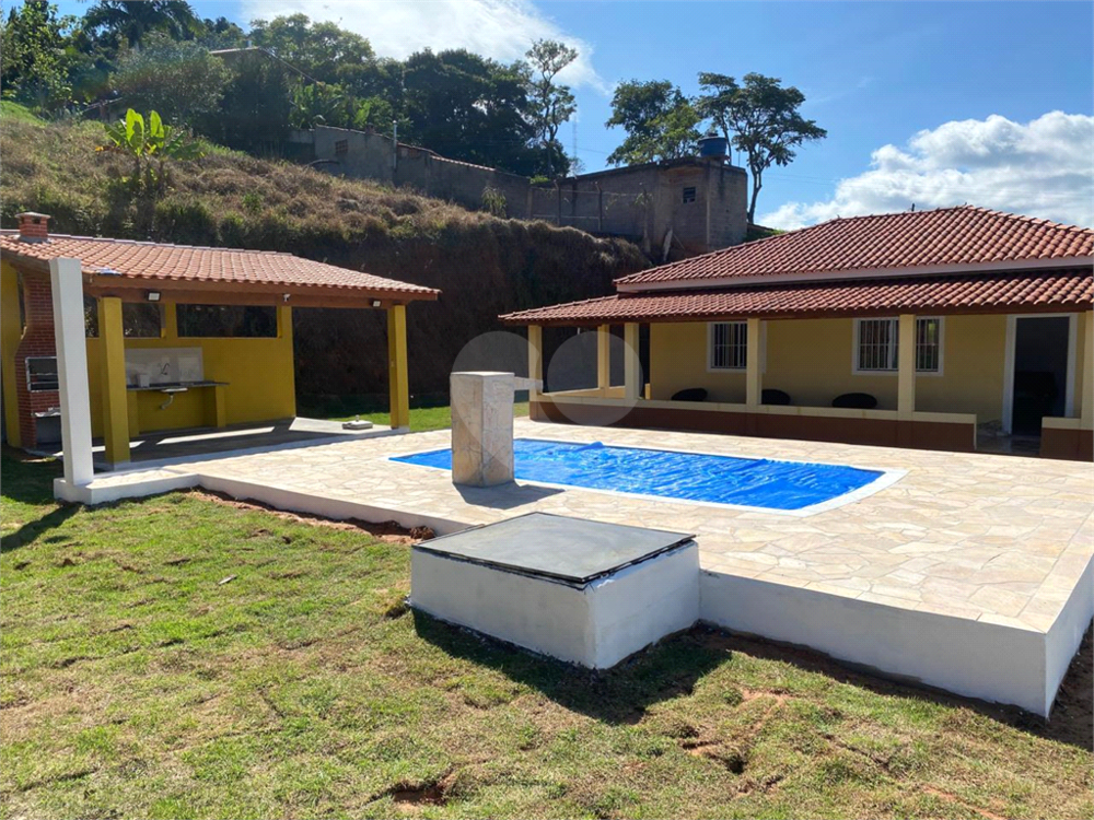 Chácara à venda com 2 quartos, 90m² - Foto 4