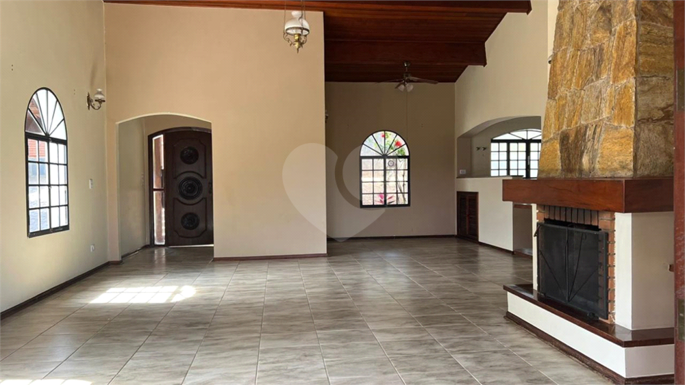 Chácara à venda com 4 quartos, 389m² - Foto 5