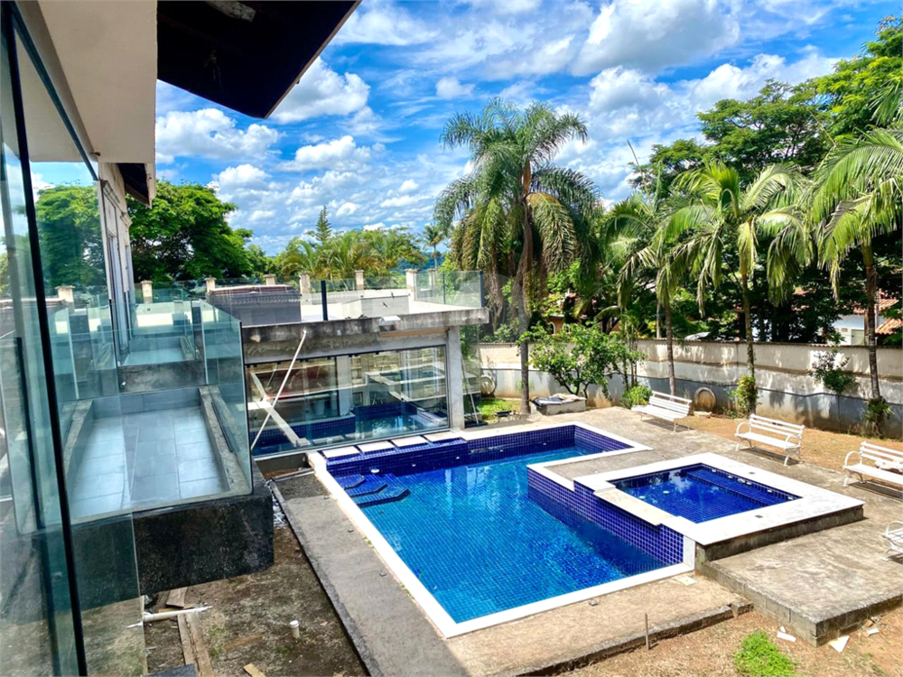 Casa à venda e aluguel com 5 quartos, 1100m² - Foto 17