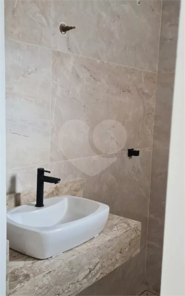 Sobrado, 3 quartos, 206 m² - Foto 1