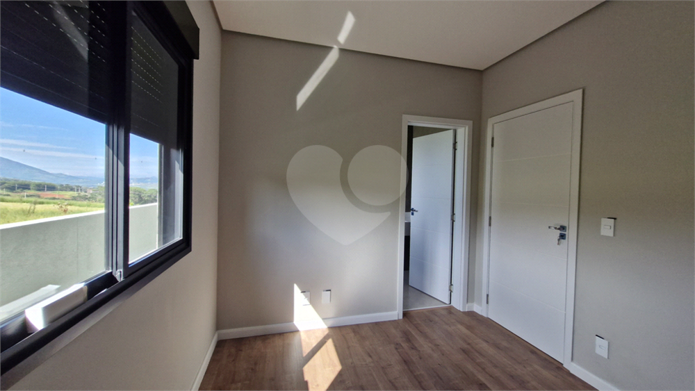 Terreno à venda com 3 quartos, 182m² - Foto 13