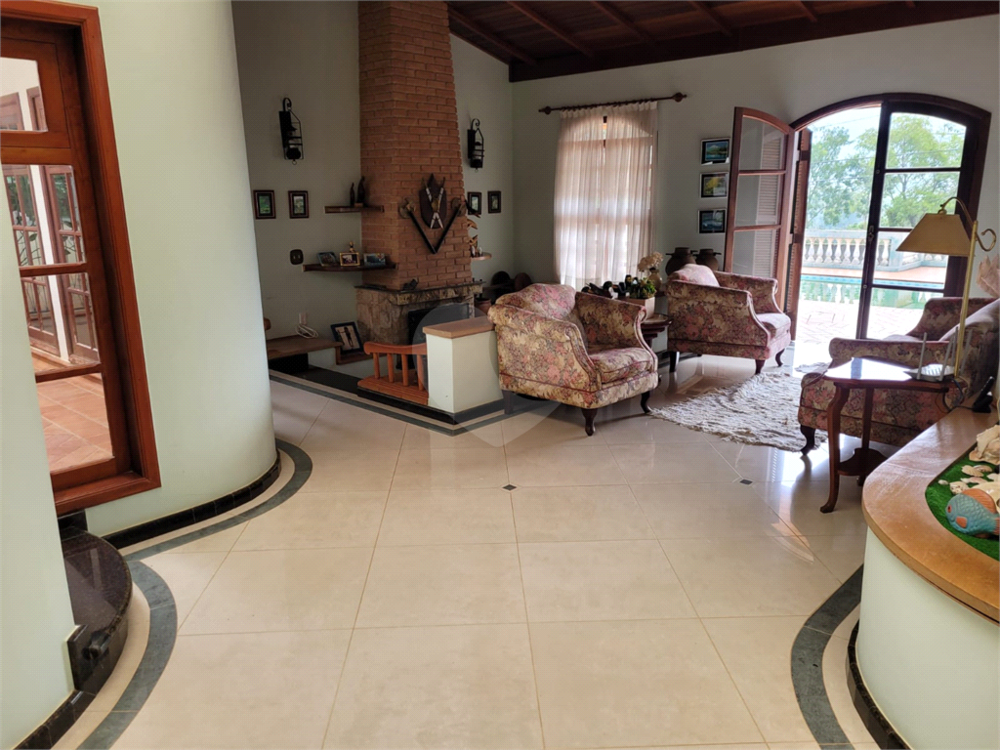Chácara à venda com 4 quartos, 900m² - Foto 21