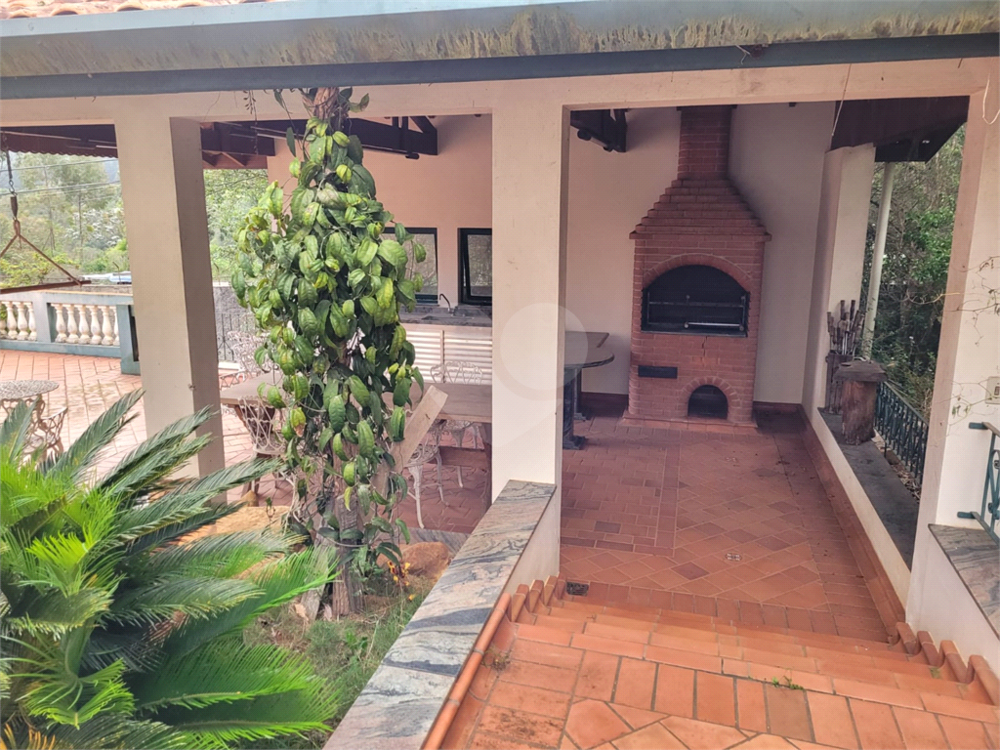 Chácara à venda com 4 quartos, 900m² - Foto 6