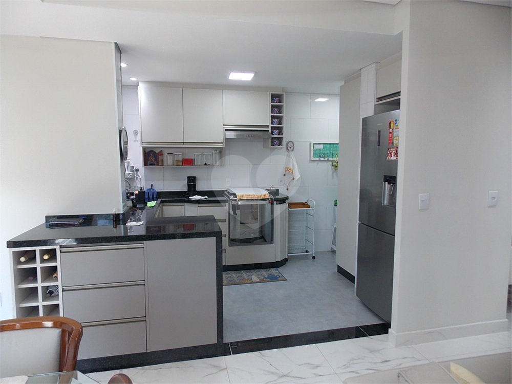 Apartamento à venda com 2 quartos, 81m² - Foto 1