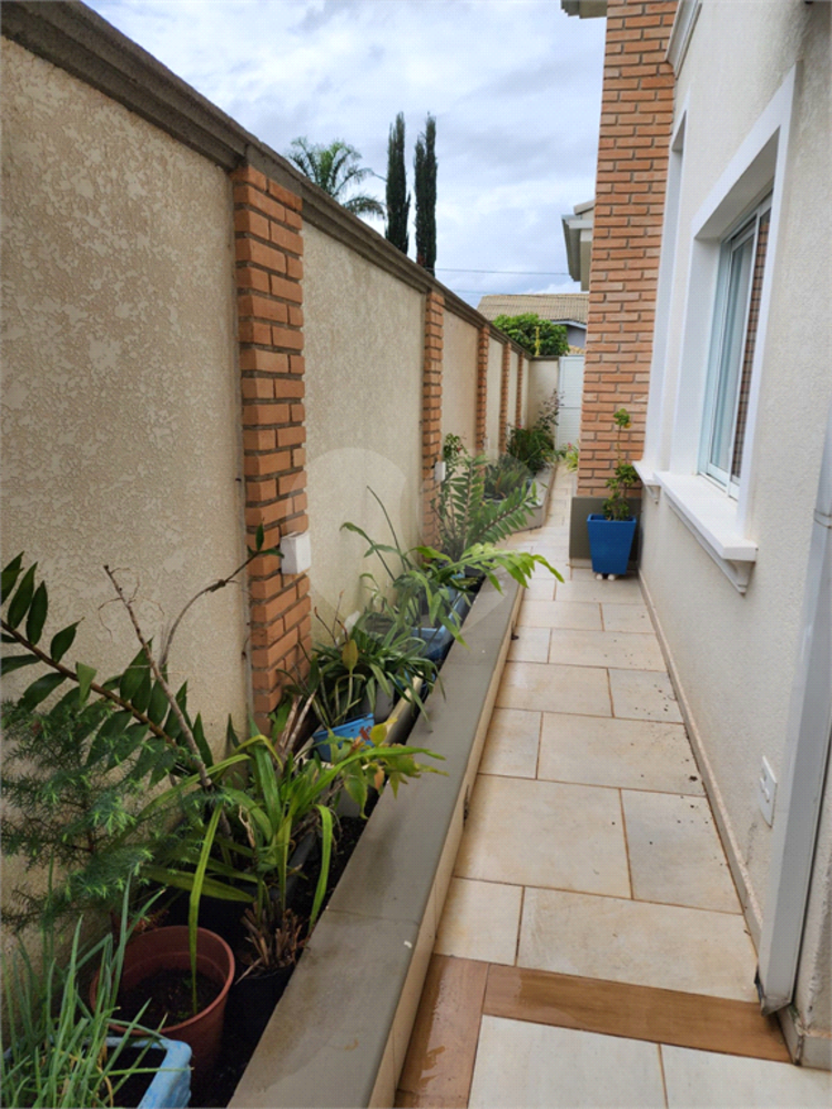 Casa de Condomínio à venda com 4 quartos, 257m² - Foto 20