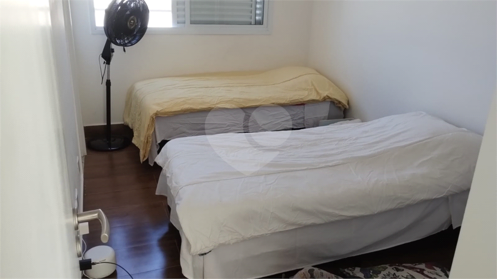 Casa de Condomínio à venda com 4 quartos, 222m² - Foto 20