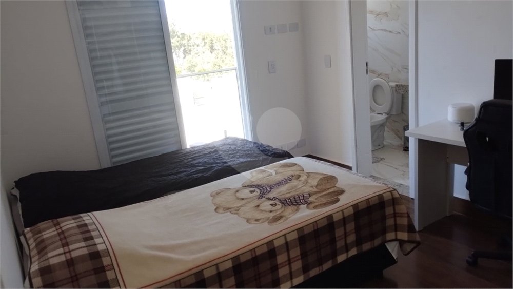Casa de Condomínio à venda com 4 quartos, 222m² - Foto 17