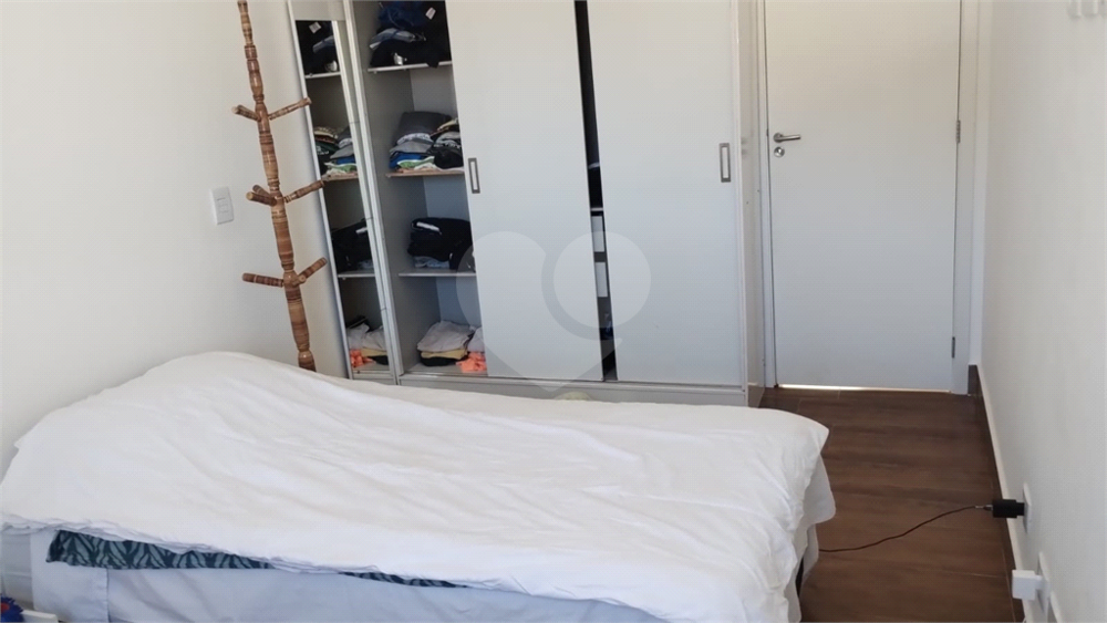 Casa de Condomínio à venda com 4 quartos, 222m² - Foto 22