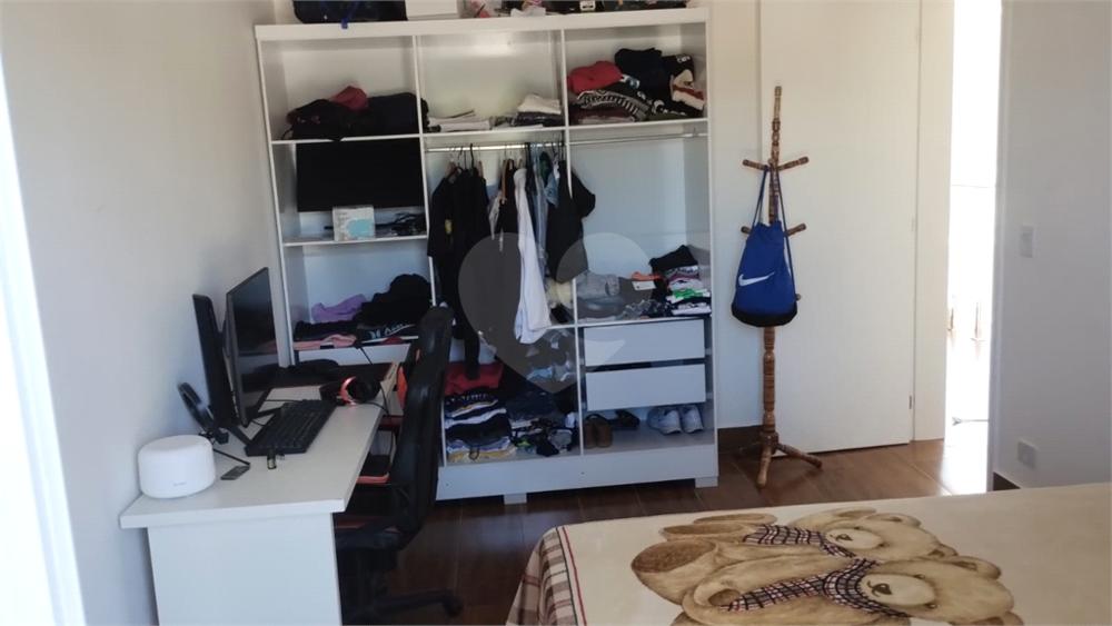 Casa de Condomínio à venda com 4 quartos, 222m² - Foto 16