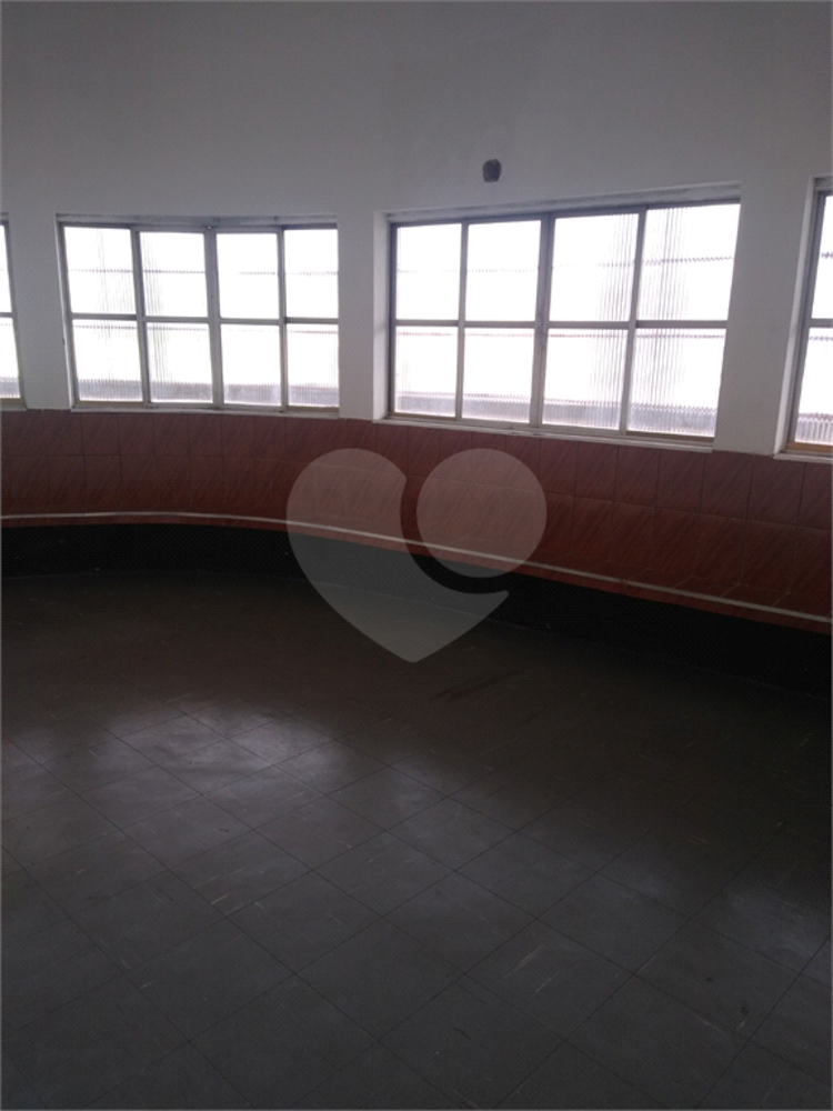 Loja-Salão para alugar, 180m² - Foto 10