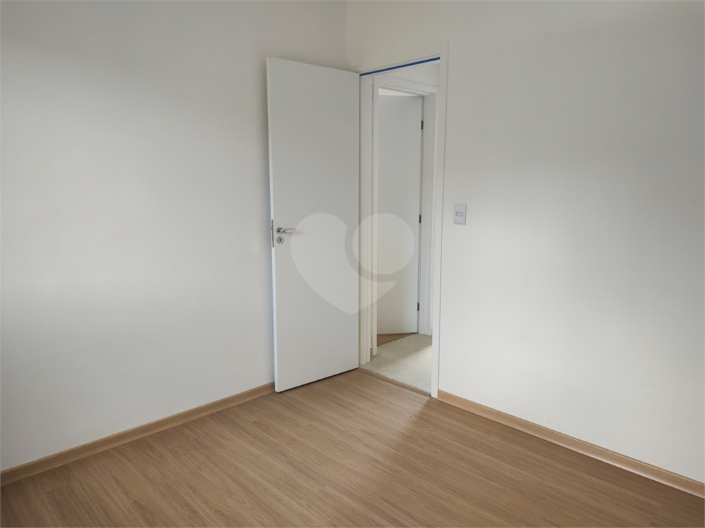 Apartamento para alugar com 2 quartos, 67m² - Foto 15