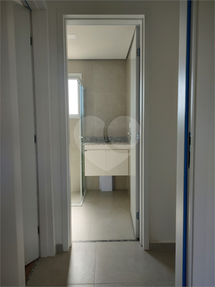 Apartamento para alugar com 2 quartos, 67m² - Foto 17