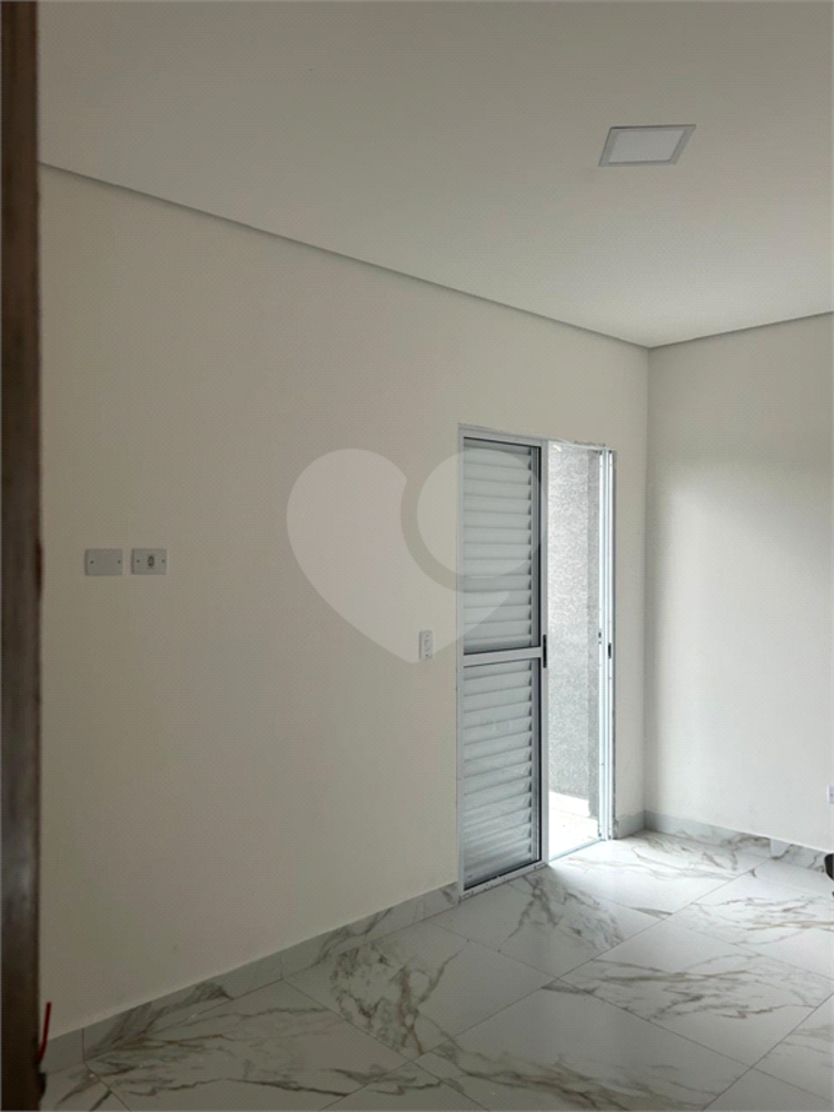 Sobrado à venda com 2 quartos, 67m² - Foto 5