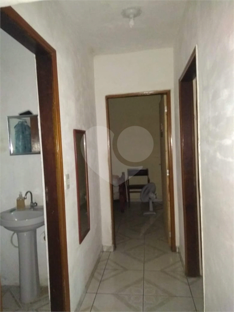 Casa à venda com 2 quartos, 135m² - Foto 5