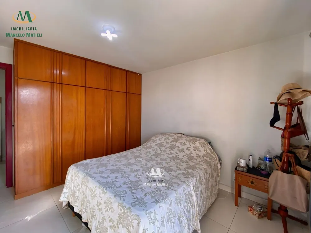 Cobertura, 3 quartos, 240 m² - Foto 2