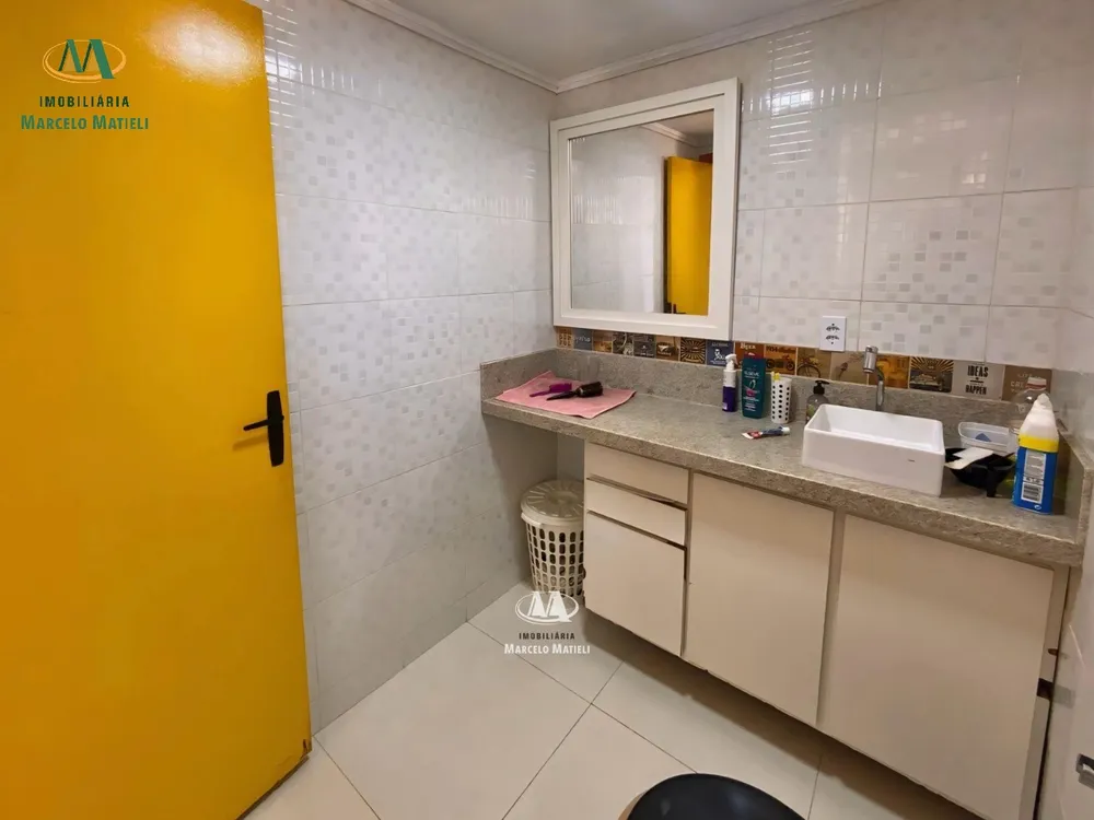 Cobertura, 3 quartos, 240 m² - Foto 4