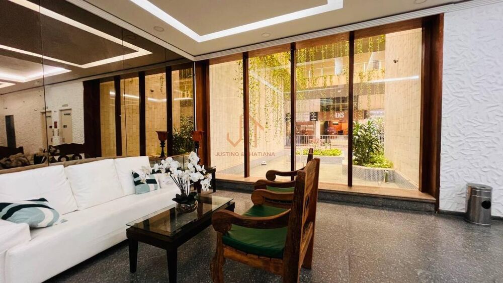 Apartamento à venda com 2 quartos, 60m² - Foto 12