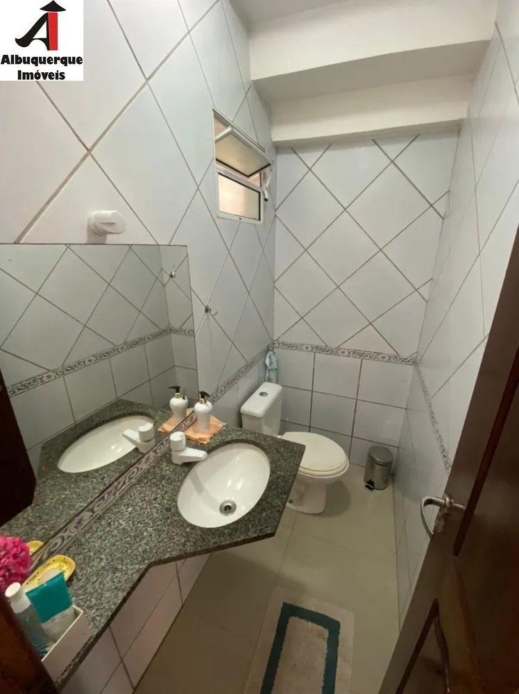 Casa, 3 quartos, 200 m² - Foto 11