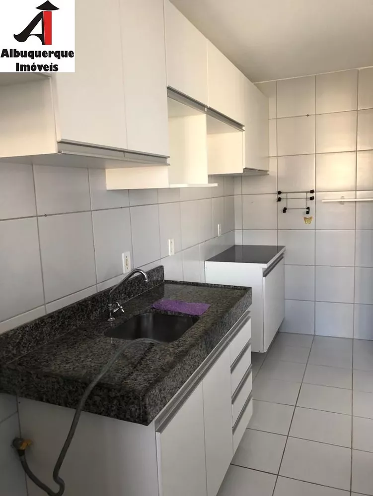 Apartamento à venda com 2 quartos, 77m² - Foto 1