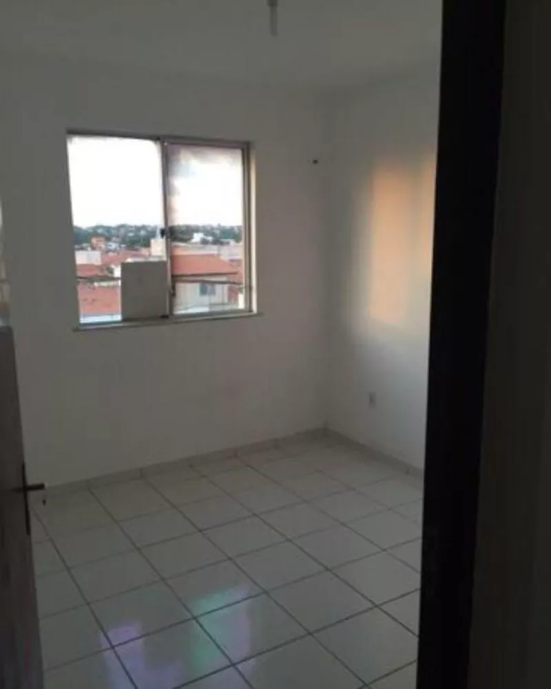 Apartamento à venda com 2 quartos, 1m² - Foto 6