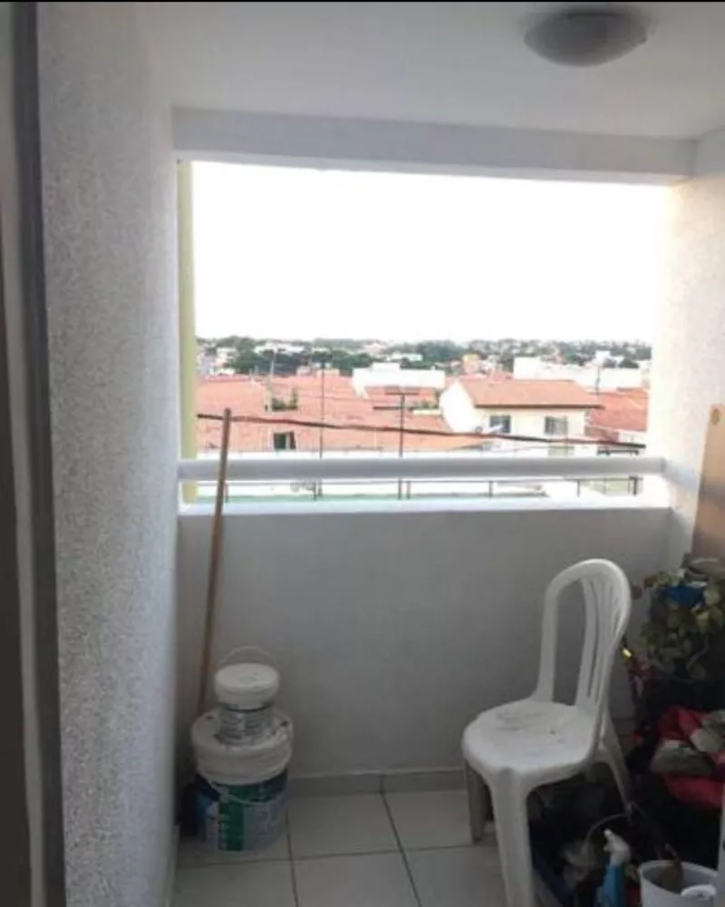 Apartamento à venda com 2 quartos, 1m² - Foto 3