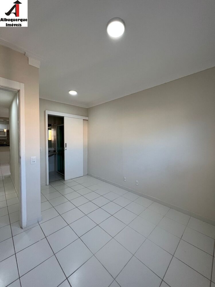 Apartamento à venda com 3 quartos, 77m² - Foto 4