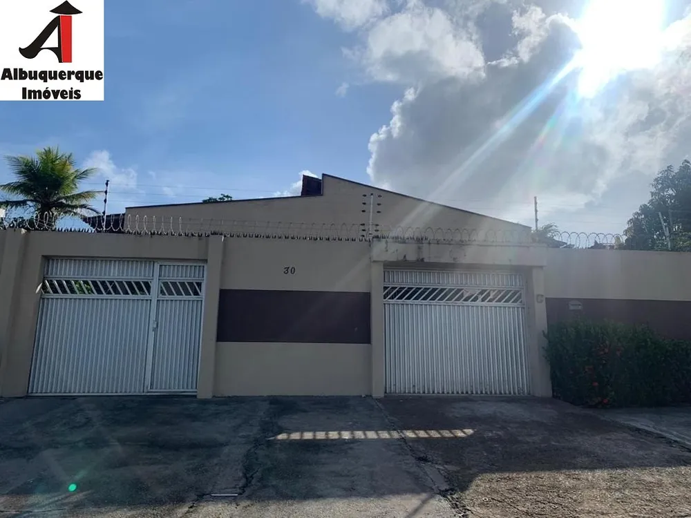 Casa, 3 quartos, 450 m² - Foto 1