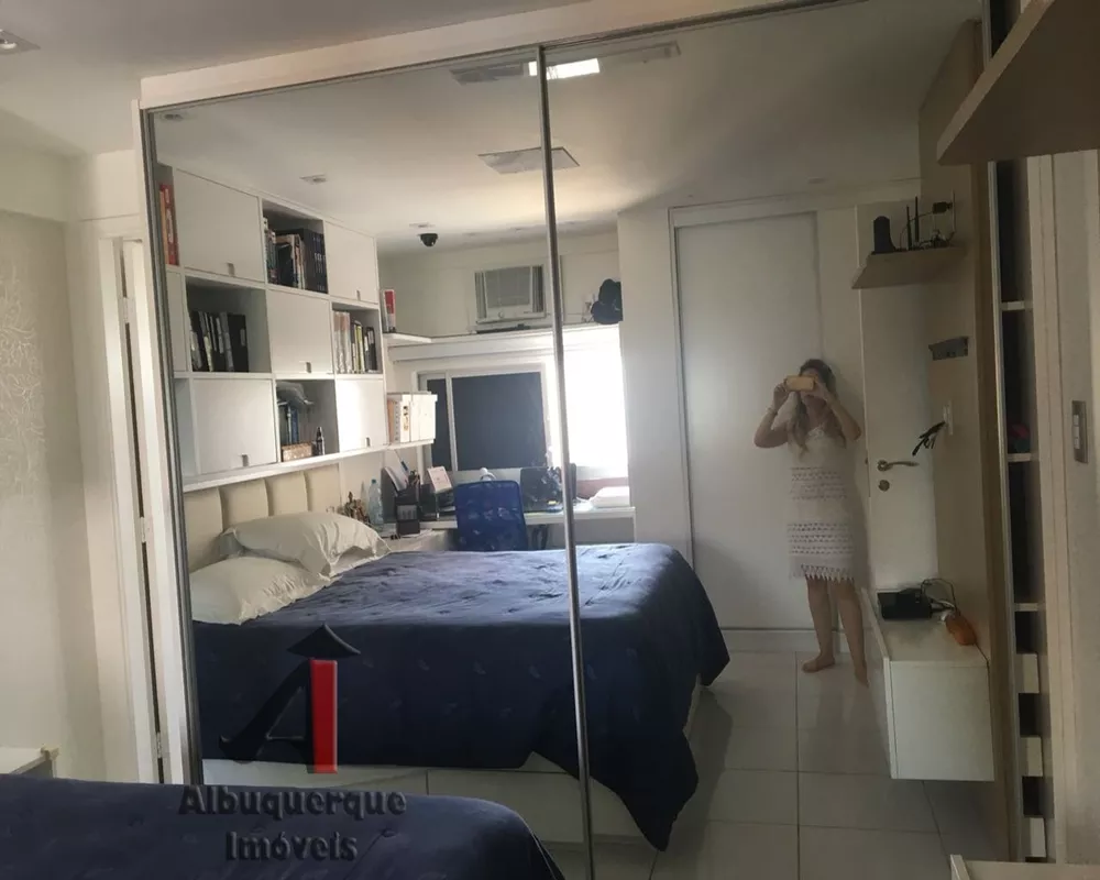 Apartamento à venda com 3 quartos, 117m² - Foto 3