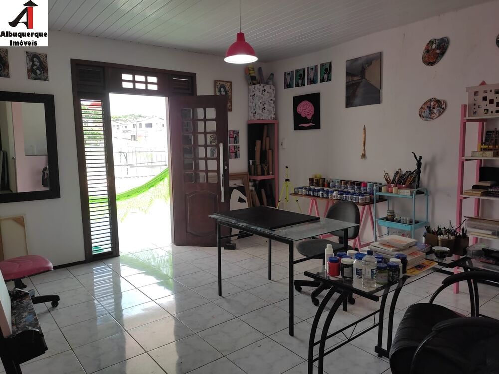 Casa à venda com 6 quartos, 450m² - Foto 3