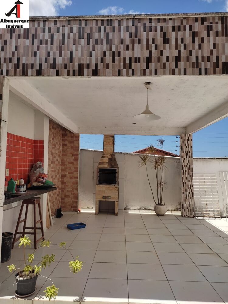 Casa à venda com 6 quartos, 450m² - Foto 4