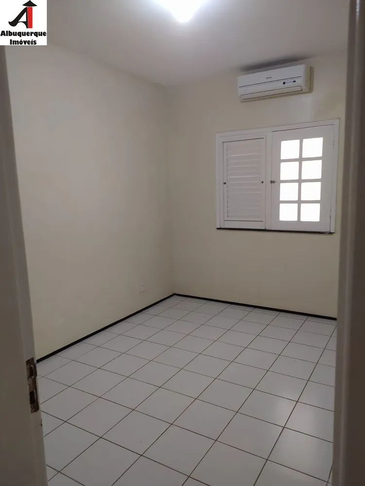 Casa, 3 quartos, 210 m² - Foto 11