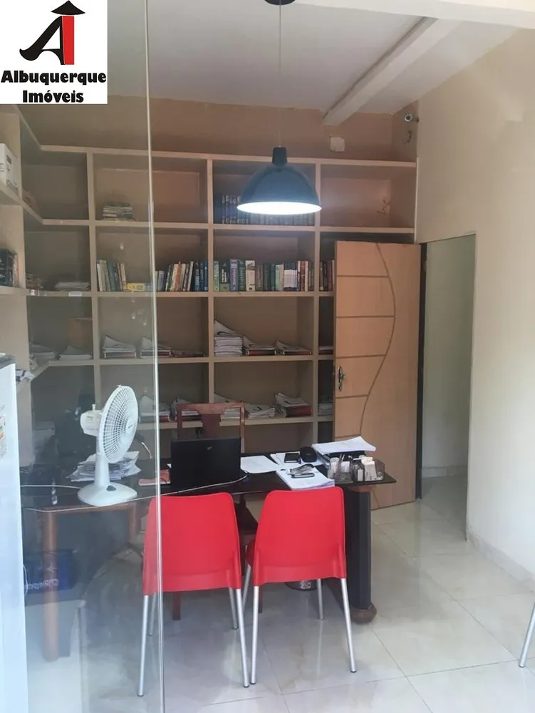 Casa, 3 quartos, 250 m² - Foto 6