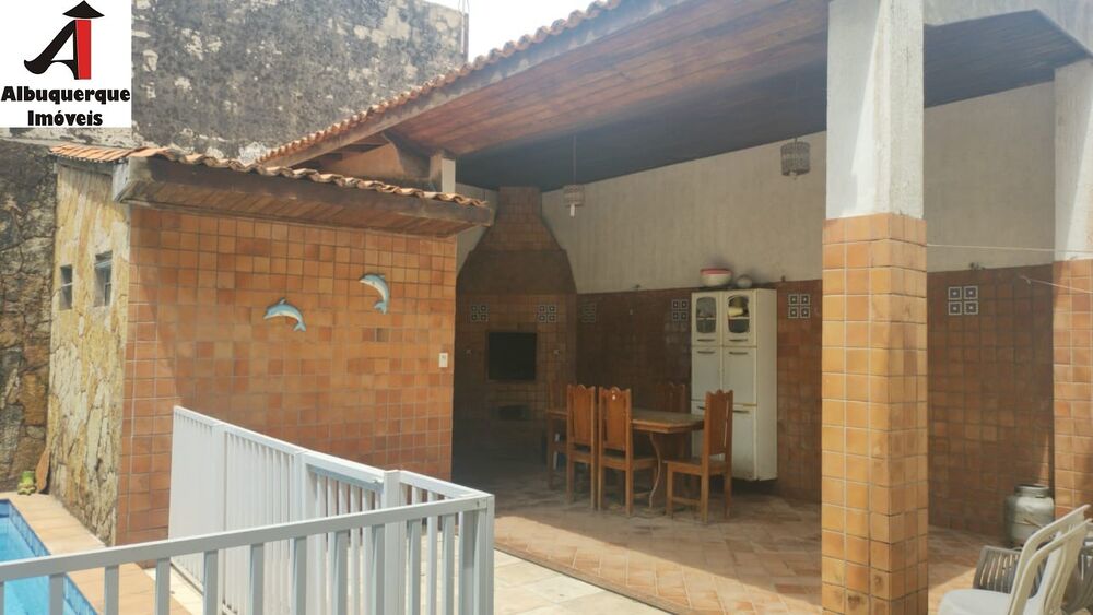 Casa, 6 quartos, 350 m² - Foto 4