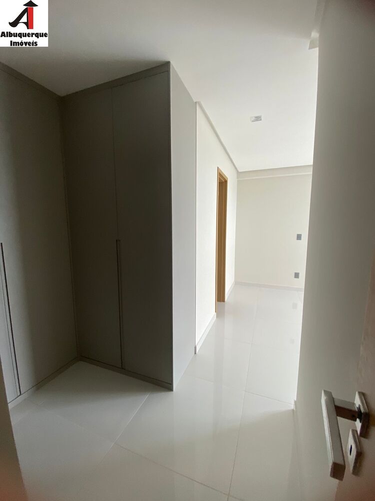 Apartamento, 3 quartos, 123 m² - Foto 1