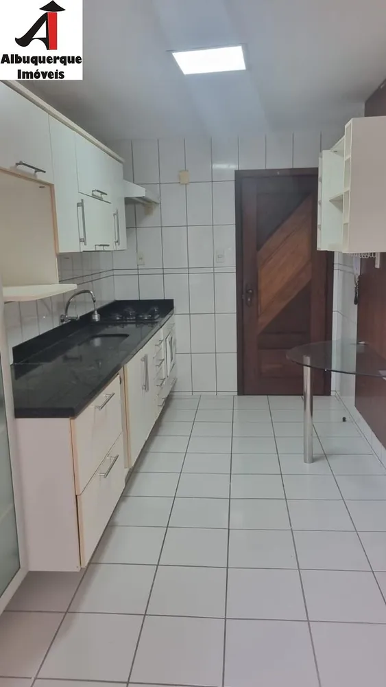 Apartamento, 3 quartos, 128 m² - Foto 2