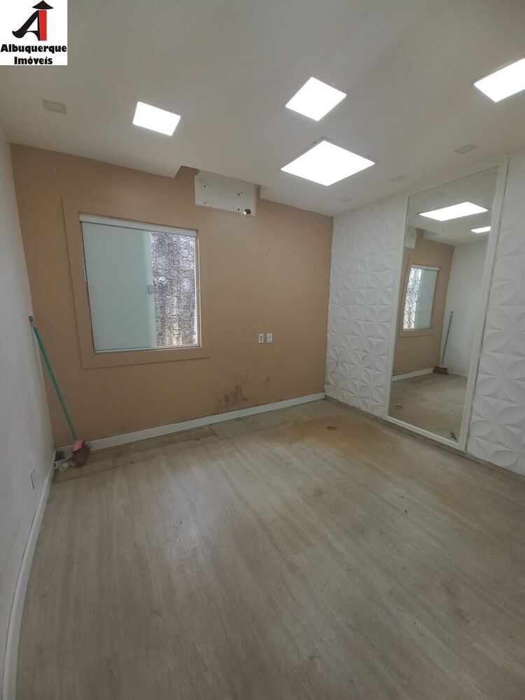 Casa, 4 quartos - Foto 2