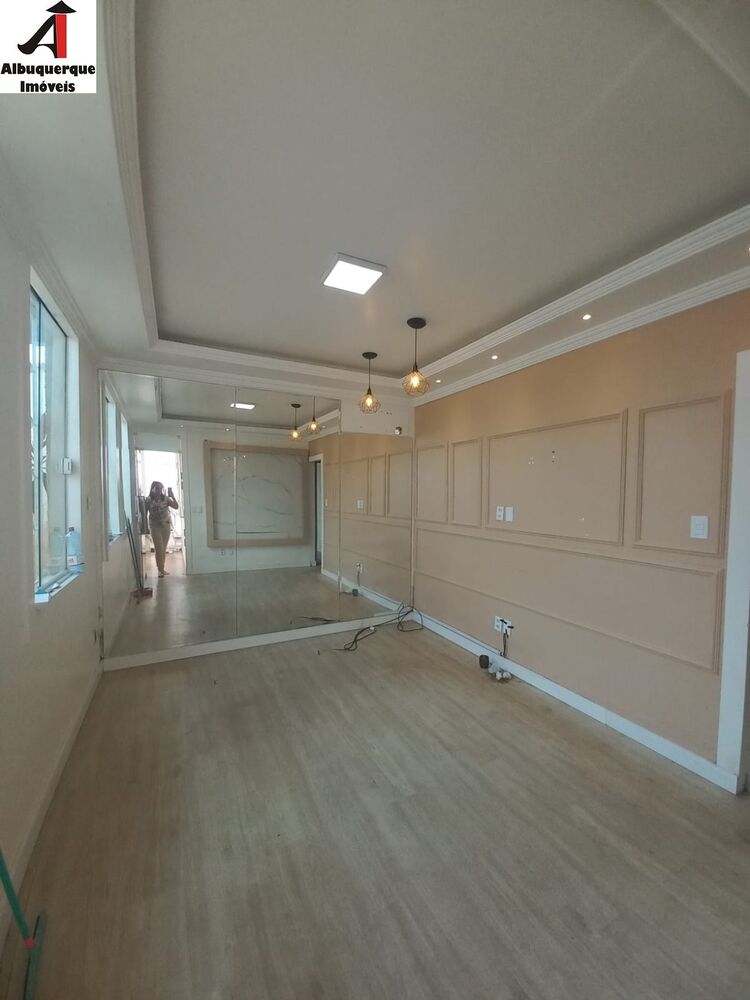 Casa, 4 quartos - Foto 1