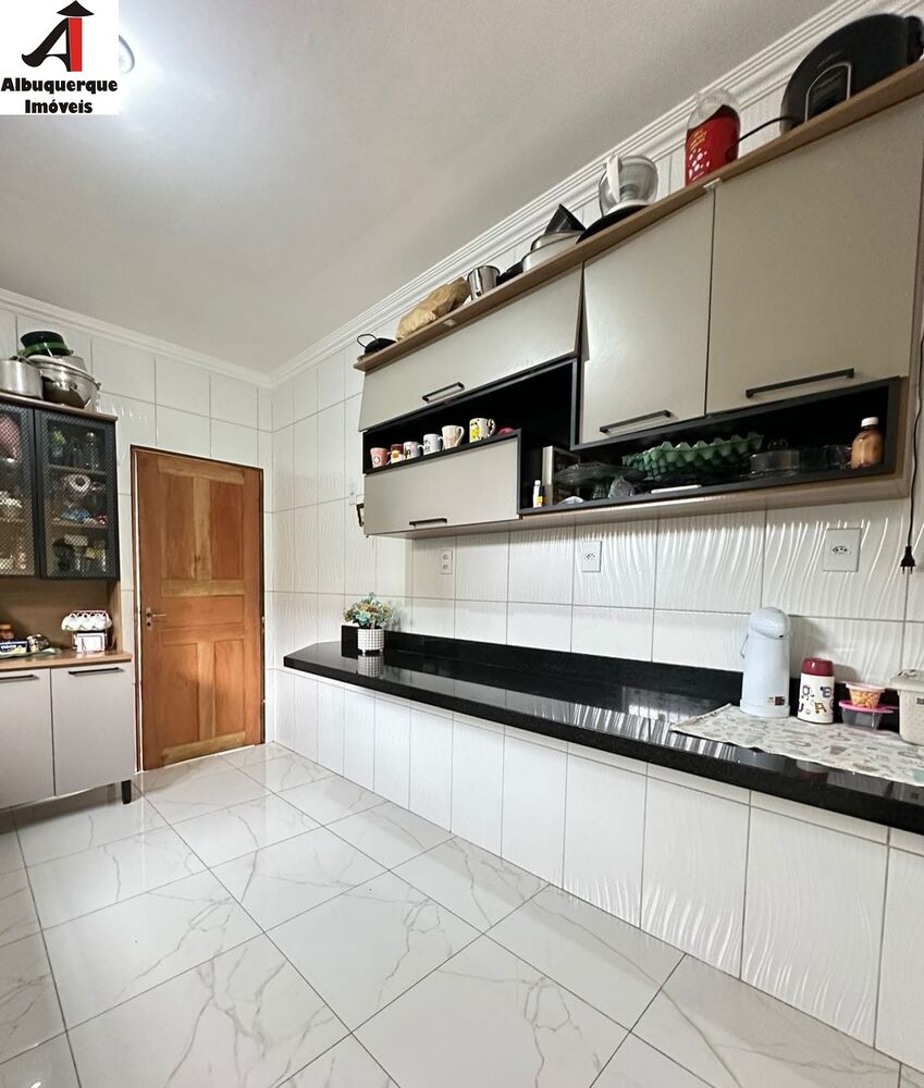 Casa, 3 quartos, 300 m² - Foto 3