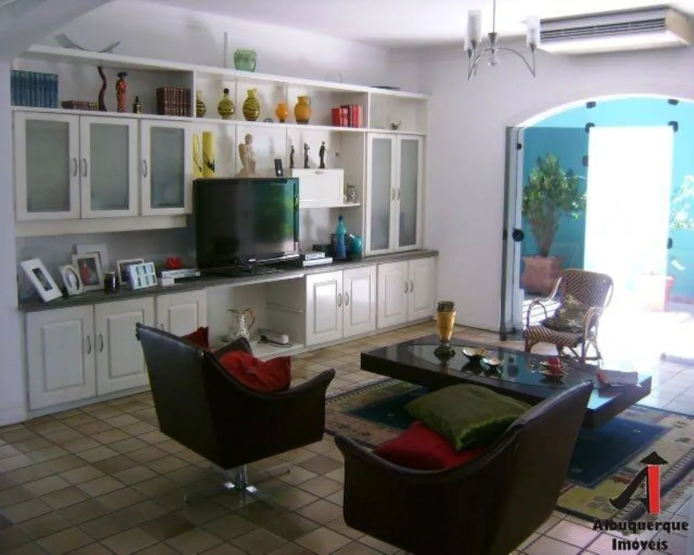 Casa, 7 quartos, 1000 m² - Foto 4