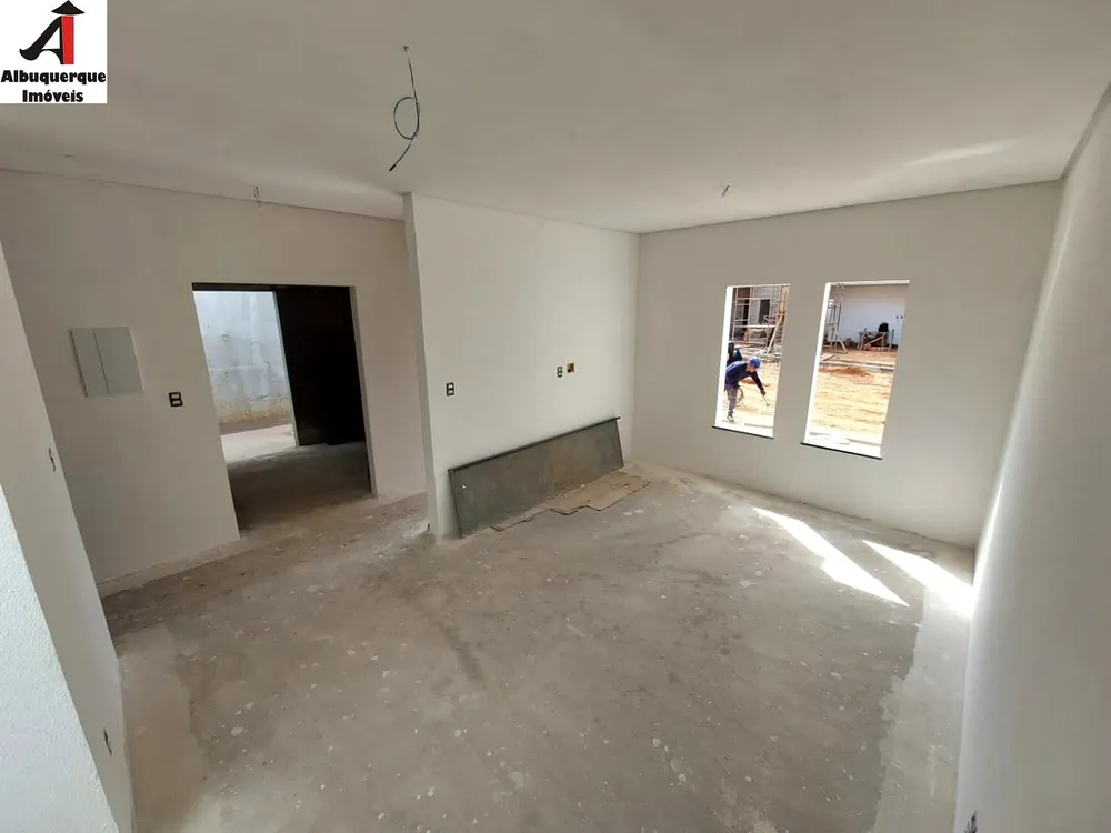 Casa, 3 quartos, 121 m² - Foto 2