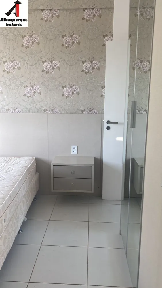 Apartamento, 3 quartos, 130 m² - Foto 2