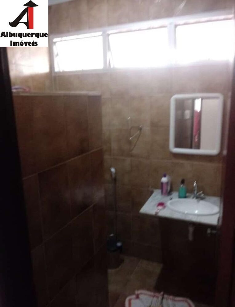 Casa, 4 quartos, 158 m² - Foto 2