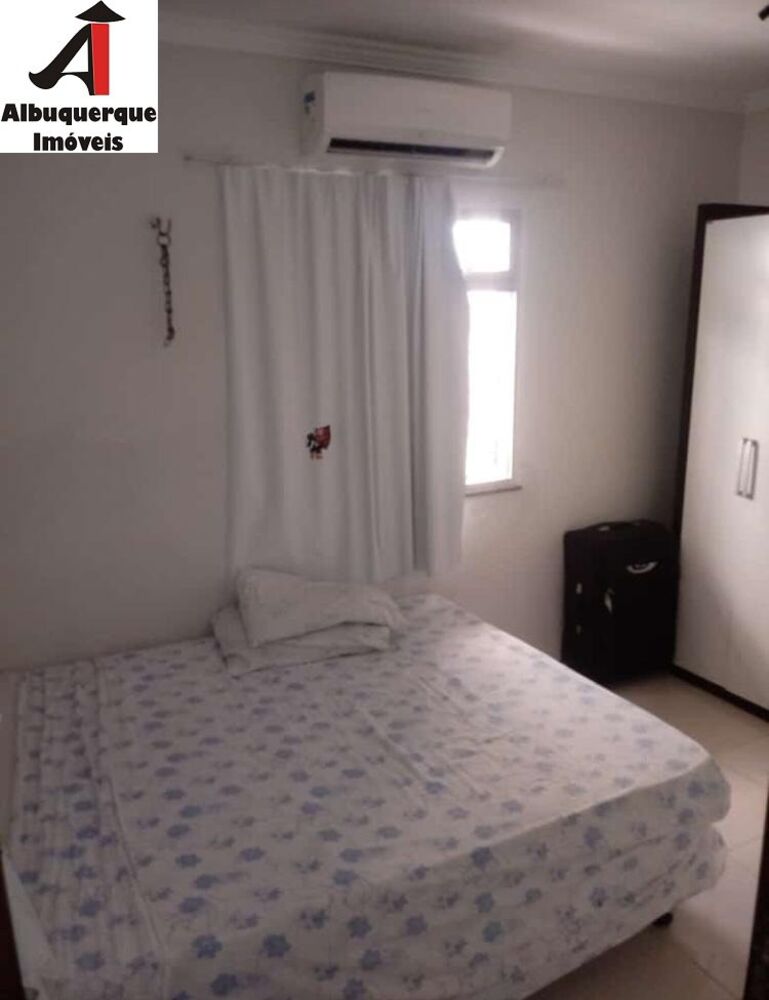 Casa, 4 quartos, 158 m² - Foto 1