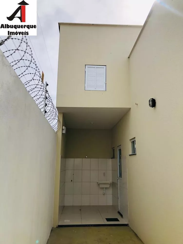 Casa à venda com 3 quartos, 175m² - Foto 3