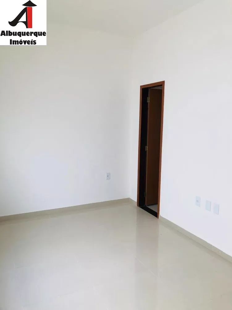 Casa à venda com 3 quartos, 175m² - Foto 7