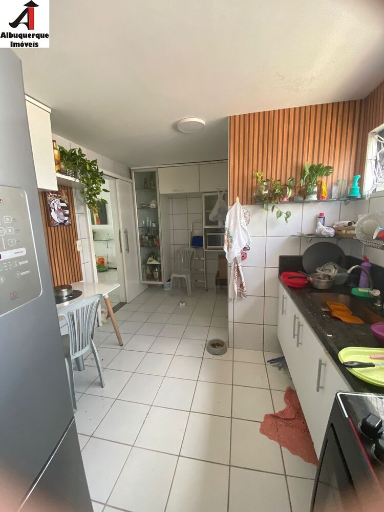 Apartamento à venda com 3 quartos, 112m² - Foto 4