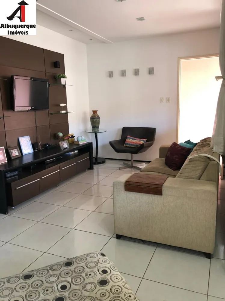 Casa, 3 quartos, 200 m² - Foto 2