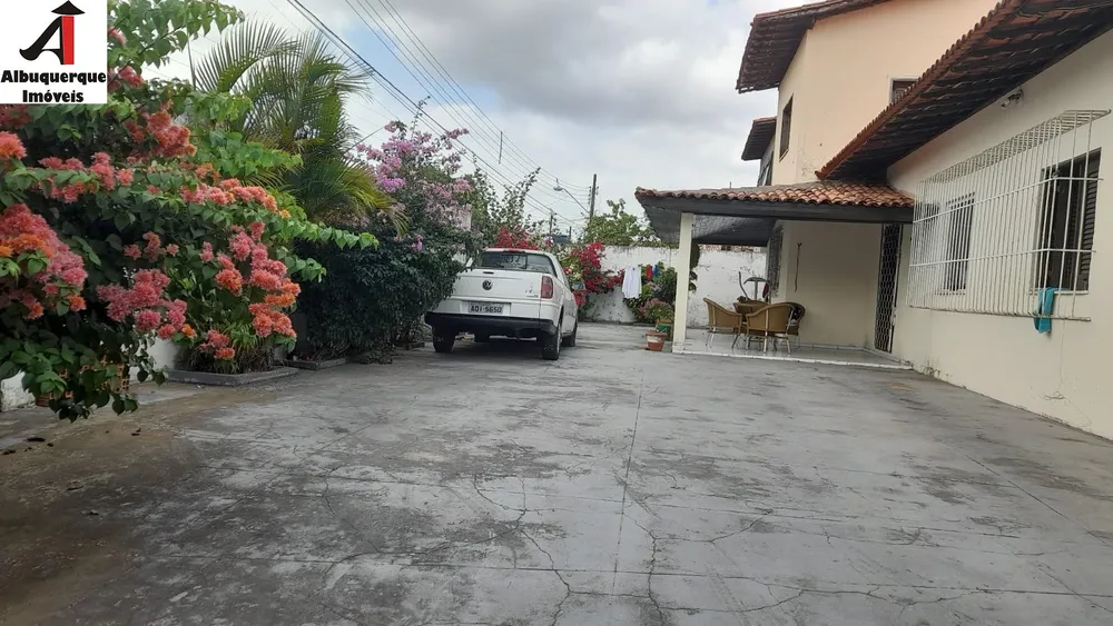 Casa, 4 quartos, 364 m² - Foto 2