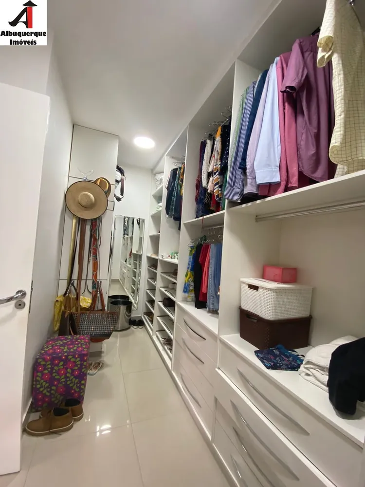Casa, 3 quartos, 220 m² - Foto 10