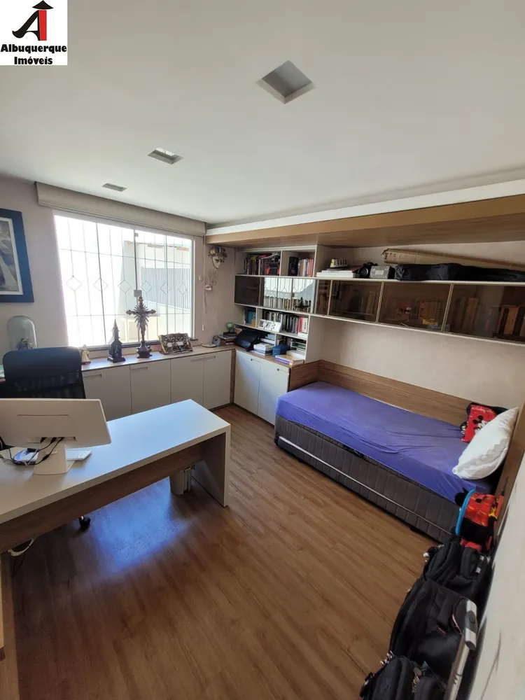 Casa, 3 quartos, 360 m² - Foto 8